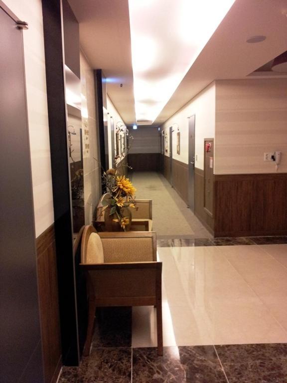 Hotel Ritz Suwon Extérieur photo